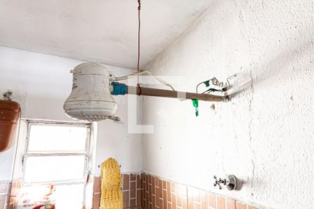 Casa à venda com 210m², 6 quartos e 3 vagas Casa à venda com 210m², 6 quartos e 3 vagasÁrea de Serviço - Lavabo