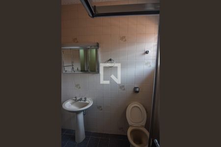 Casa para alugar com 150m², 3 quartos e 2 vagas Casa para alugar com 150m², 3 quartos e 2 vagasBanheiro