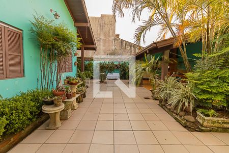 Casa à venda com 235m², 4 quartos e 2 vagasÁrea externa