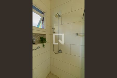 Casa à venda com 235m², 4 quartos e 2 vagasBanheiro 1