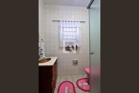 Casa à venda com 395m², 4 quartos e 1 vagaBanheiro 2