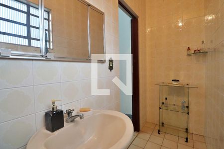 Casa à venda com 395m², 4 quartos e 1 vagaBanheiro da Suíte