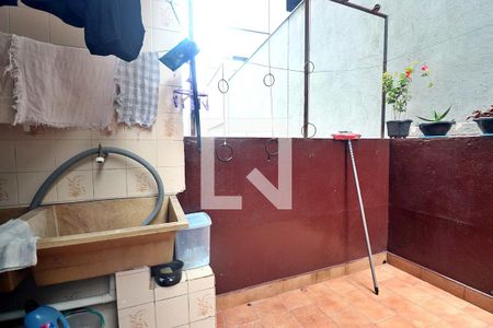 Casa à venda com 395m², 4 quartos e 1 vagaÁrea de Serviço