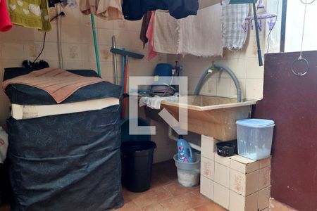 Casa à venda com 395m², 4 quartos e 1 vagaÁrea de Serviço