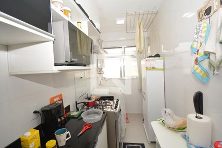 Apartamento à venda com 61m², 2 quartos e sem vagaCozinha e Área de Serviço
