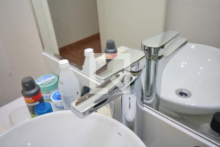 Apartamento à venda com 61m², 2 quartos e sem vagaBanheiro - Torneira