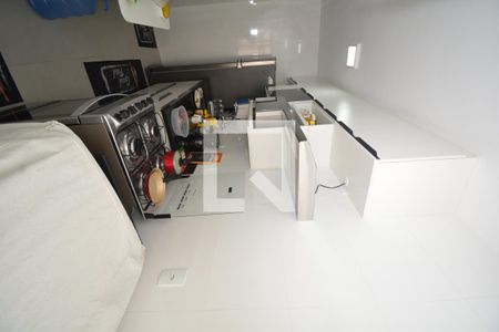 Apartamento à venda com 61m², 2 quartos e sem vagaCozinha e Área de Serviço