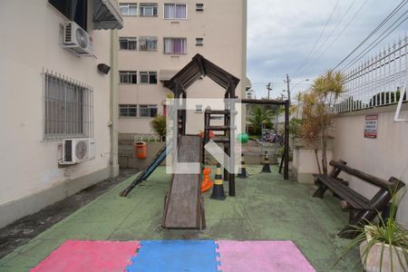 Apartamento à venda com 61m², 2 quartos e sem vagaÁrea Comum - Playground