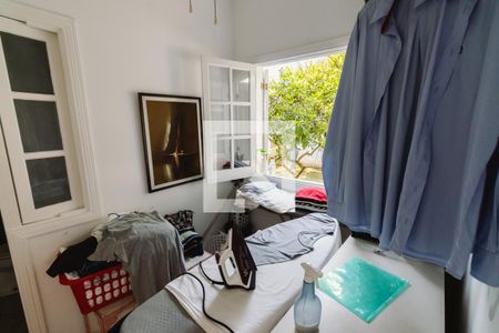 Casa à venda com 350m², 3 quartos e 6 vagasLavanderia