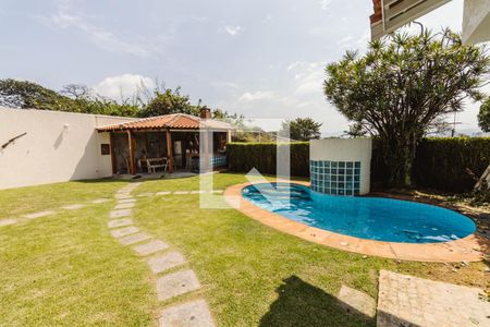 Casa à venda com 350m², 3 quartos e 6 vagasQuintal