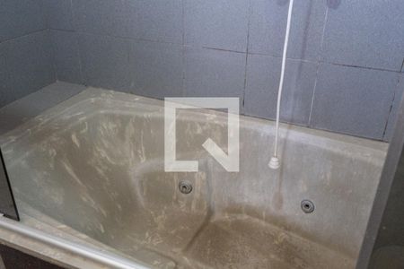 Casa à venda com 366m², 4 quartos e 2 vagas Casa à venda com 366m², 4 quartos e 2 vagasBanheiro da Suíte 1