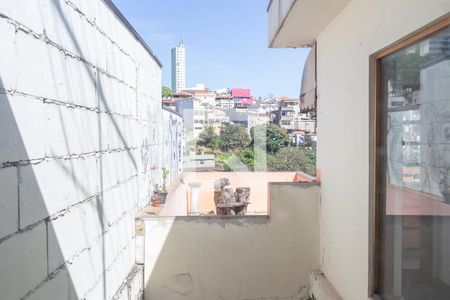 Casa à venda com 366m², 4 quartos e 2 vagas Casa à venda com 366m², 4 quartos e 2 vagasVista da Suíte 1