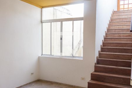 Casa à venda com 366m², 4 quartos e 2 vagas Casa à venda com 366m², 4 quartos e 2 vagasCopa