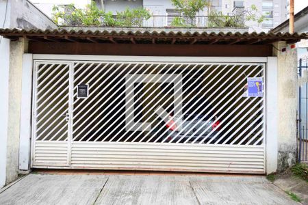 Casa à venda com 270m², 3 quartos e 2 vagasFachada