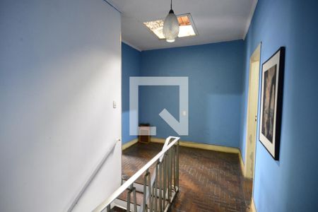 Casa à venda com 270m², 3 quartos e 2 vagasCorredor