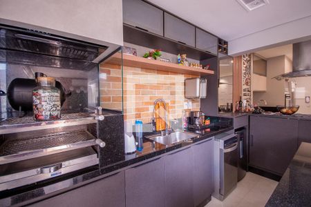 Varanda gourmet de apartamento para alugar com 2 quartos, 116m² em Vila Nair, São Paulo