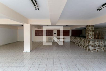 Apartamento à venda com 248m², 4 quartos e 4 vagas Apartamento à venda com 248m², 4 quartos e 4 vagasÁrea comum - Salão de festas