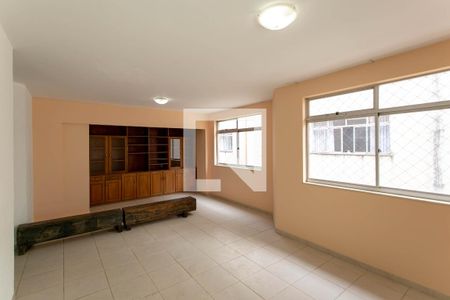 Apartamento à venda com 248m², 4 quartos e 4 vagas Apartamento à venda com 248m², 4 quartos e 4 vagasSala de Estar