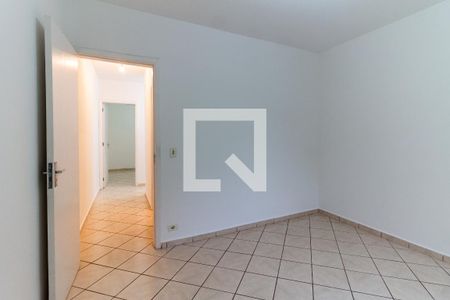 Quarto 1 de casa para alugar com 2 quartos, 110m² em Jardim Ester, São Paulo