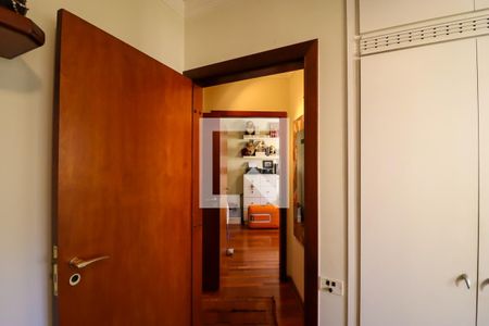 Apartamento à venda com 226m², 4 quartos e 4 vagasQuarto 2