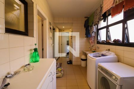 Apartamento à venda com 226m², 4 quartos e 4 vagasÁrea de Serviço