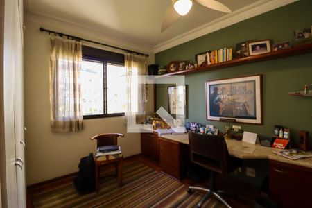 Apartamento à venda com 226m², 4 quartos e 4 vagasQuarto 2