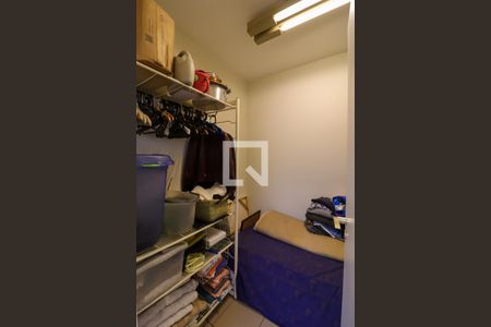 Apartamento à venda com 226m², 4 quartos e 4 vagasQuarto de Serviço