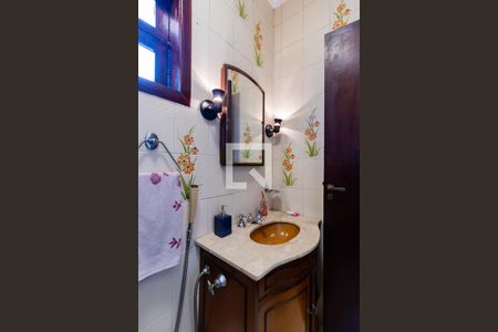 Casa à venda com 220m², 3 quartos e 6 vagasBanheiro