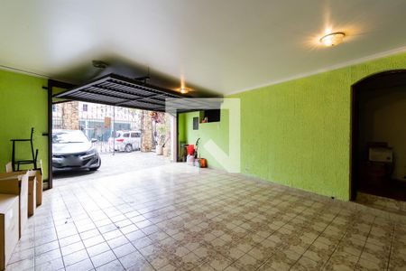 Casa à venda com 220m², 3 quartos e 6 vagasGaragem