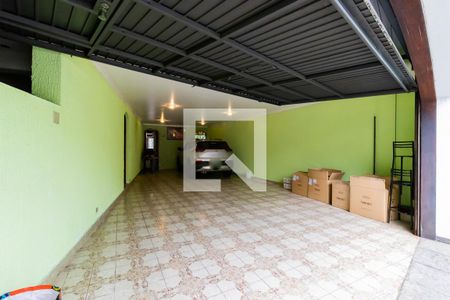 Casa à venda com 220m², 3 quartos e 6 vagasGaragem