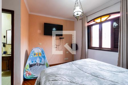 Casa à venda com 220m², 3 quartos e 6 vagasSuíte