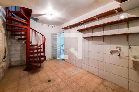 Casa à venda com 316m², 3 quartos e 4 vagas Casa à venda com 316m², 3 quartos e 4 vagasÁrea de Serviço