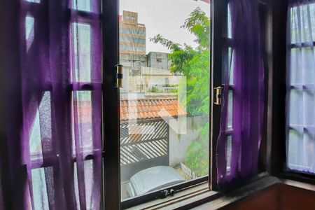 Casa à venda com 316m², 3 quartos e 4 vagas Casa à venda com 316m², 3 quartos e 4 vagasVista da Suíte 1