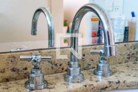 Apartamento à venda com 70m², 2 quartos e 1 vagaBanheiro da Suíte - Torneira