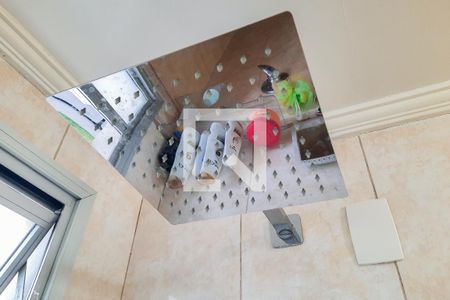 Apartamento à venda com 74m², 3 quartos e 1 vaga Apartamento à venda com 74m², 3 quartos e 1 vagaBanheiro