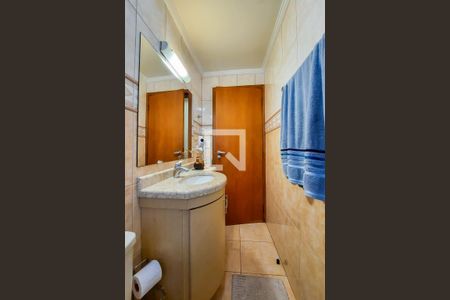 Apartamento à venda com 74m², 3 quartos e 1 vaga Apartamento à venda com 74m², 3 quartos e 1 vagaBanheiro