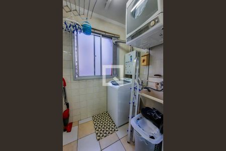 Apartamento à venda com 74m², 3 quartos e 1 vaga Apartamento à venda com 74m², 3 quartos e 1 vagaÁrea de Serviço