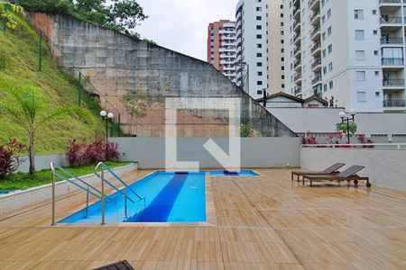 Apartamento à venda com 44m², 1 quarto e 1 vaga Apartamento à venda com 44m², 1 quarto e 1 vagaÁrea comum - Piscina