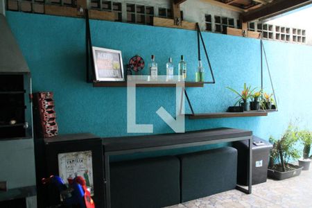 Casa à venda com 120m², 3 quartos e 3 vagasÁrea comum - Churrasqueira