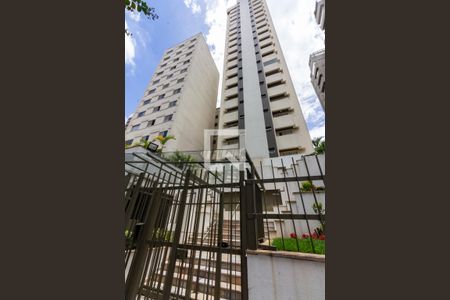 Apartamento à venda com 43m², 1 quarto e 1 vaga Apartamento à venda com 43m², 1 quarto e 1 vagaFachada