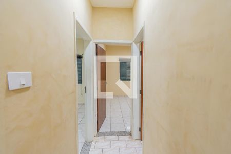 Casa à venda com 380m², 3 quartos e 2 vagasCorredor