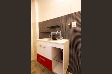 Casa à venda com 0m², 9 quartos e sem vaga Casa à venda com 0m², 9 quartos e sem vagaBanheiro