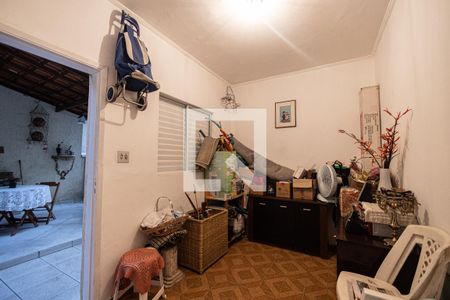 Casa à venda com 200m², 3 quartos e 3 vagas Casa à venda com 200m², 3 quartos e 3 vagasQuarto de Serviço