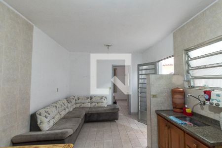 Casa à venda com 210m², 4 quartos e 4 vagasSala/Cozinha