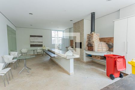Apartamento para alugar com 140m², 3 quartos e 2 vagas Apartamento para alugar com 140m², 3 quartos e 2 vagasÁrea comum - Churrasqueira