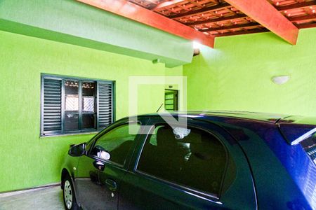 Casa à venda com 145m², 3 quartos e 2 vagas Casa à venda com 145m², 3 quartos e 2 vagasGaragem