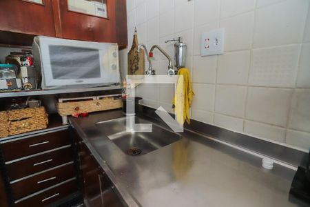 Casa à venda com 120m², 5 quartos e 3 vagasCozinha