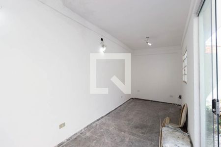 Casa à venda com 130m², 3 quartos e 2 vagas Casa à venda com 130m², 3 quartos e 2 vagasÁrea de serviço