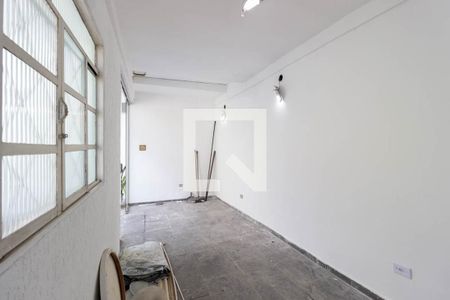 Casa à venda com 130m², 3 quartos e 2 vagas Casa à venda com 130m², 3 quartos e 2 vagasÁrea de serviço