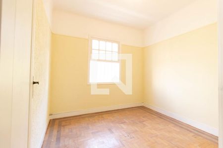 Casa à venda com 130m², 3 quartos e 2 vagas Casa à venda com 130m², 3 quartos e 2 vagasQuarto 3